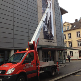 Bergen Kino, avt om å skifte banner